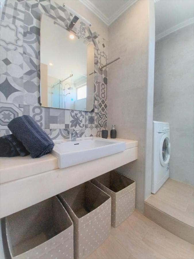 Tarik Beach Apartment Portimão Eksteriør billede